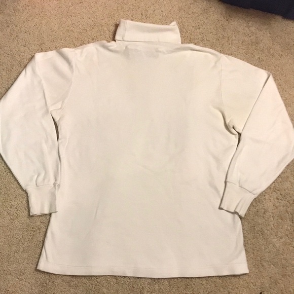 The Eagle’s Eye Long Sleeve Turtleneck - Picture 9 of 10